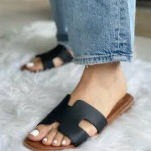 a new day‎ Black Open-Toe Sandals